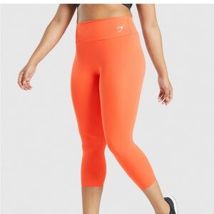Gymshark Light Orange Capri Workout Leggings Size Large
